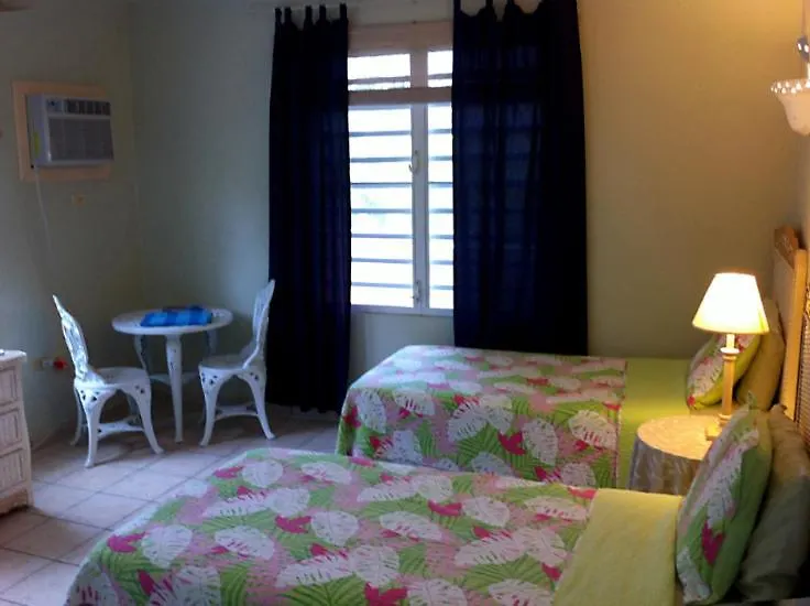 Guest house Dos Angeles Del Mar Bed And Breakfast Rincon